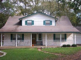 106 View Point Dr E, Boerne, TX 78006