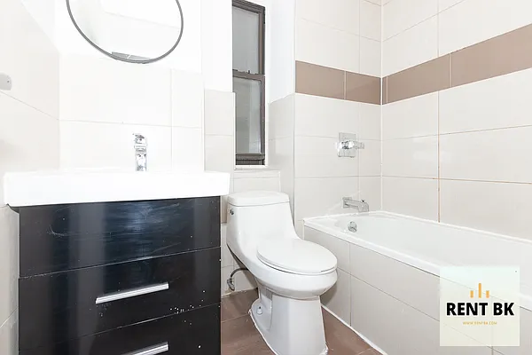 Rented by RENTBK LLC | media 11