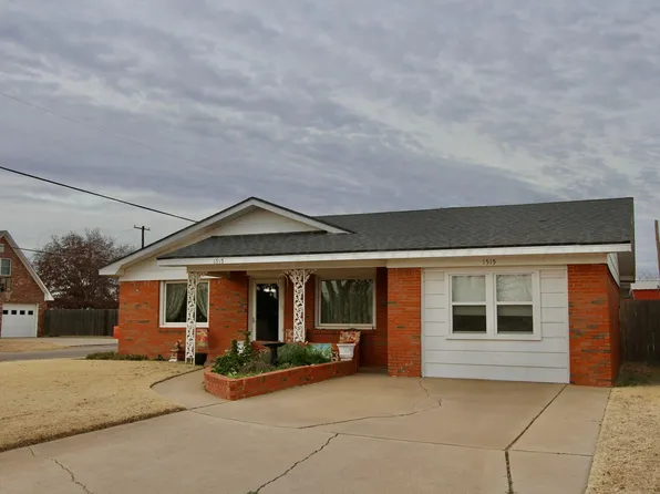 1515 Dalhart St, Wellington, TX 79095