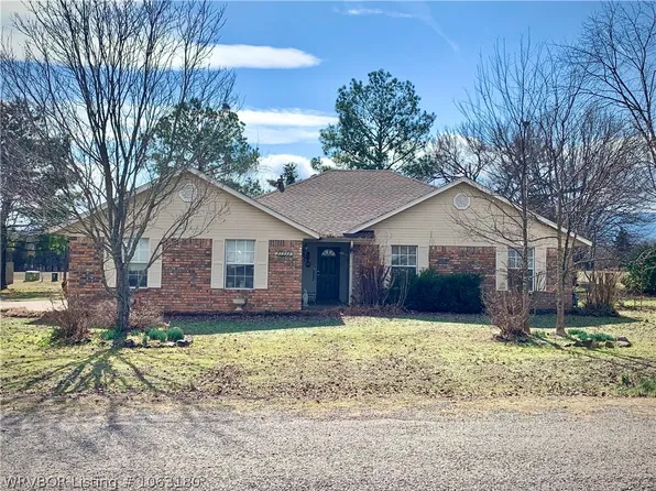 23333 Mony St, Shady Point, OK 74956