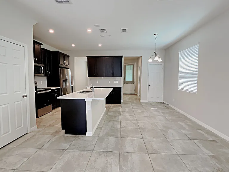 11912 Founders St — Photo 9