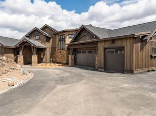 16859 SW Lago Vista Dr, Powell Butte, OR 97753