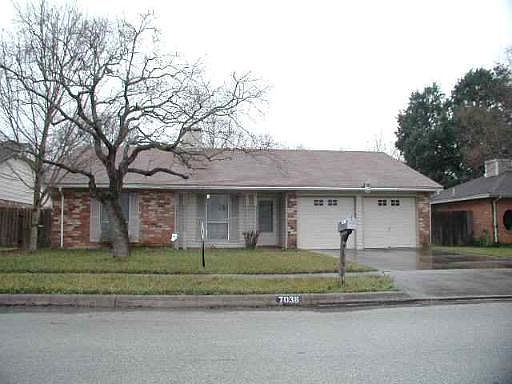 1st image of 7038 BROOKPORT DR