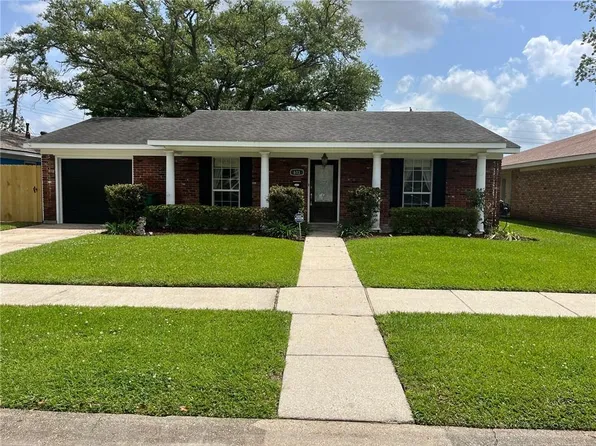 613 Fairlawn Dr, Terrytown, LA 70056