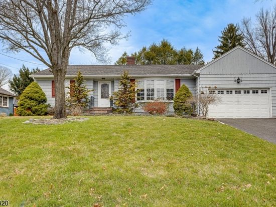 1358 Wood Valley Rd, Mountainside, NJ 07092