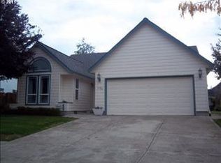 2322 NW Grenfell Loop, McMinnville, OR 97128