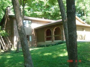 2868 Casco Point Rd, Wayzata, MN 55391