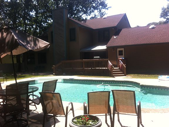 3rd image of 7 Braden Dr