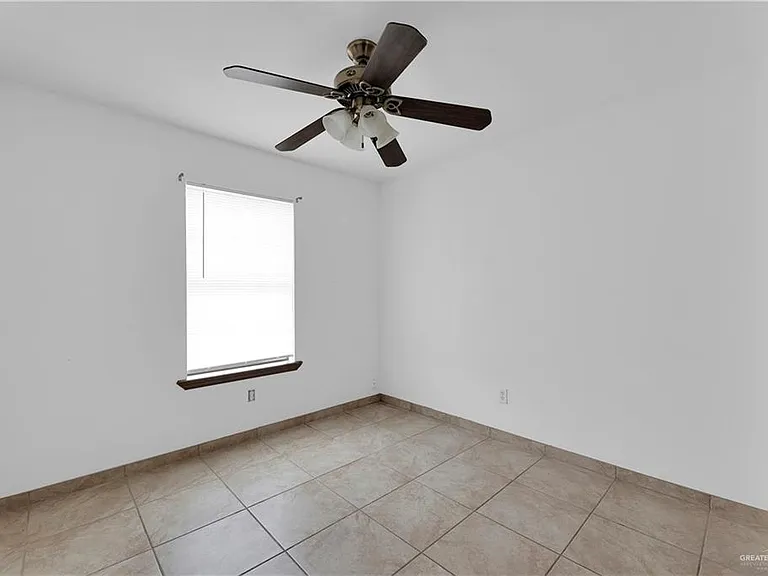 2716 N 31st St #3 — Photo 8