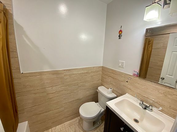 5th image of 30-36 Steinway St #2F