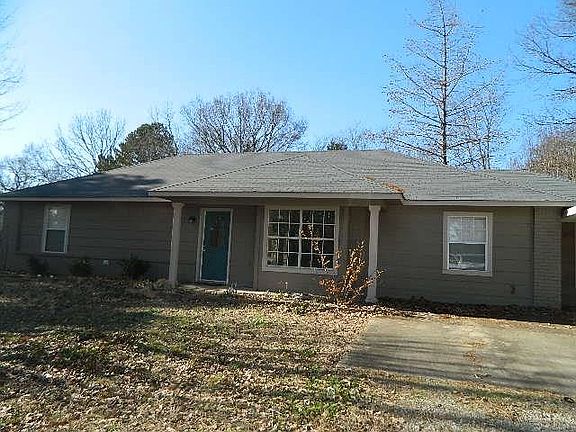 2nd image of 1621 Wood Hills Bnd