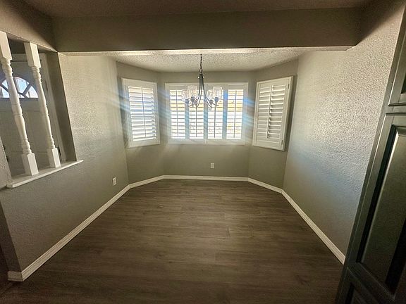 5th image of 4705 S M Mellnik Dr