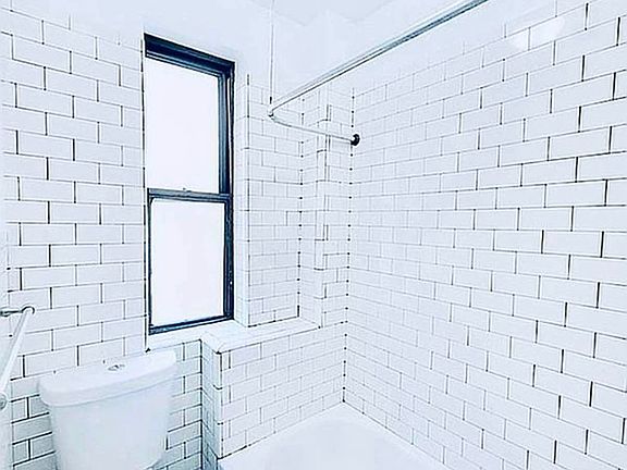 3rd image of 319 E 108th St #4