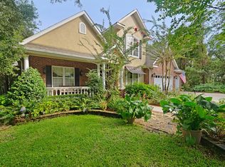 332 Oaklake Ln, Niceville, FL 32578