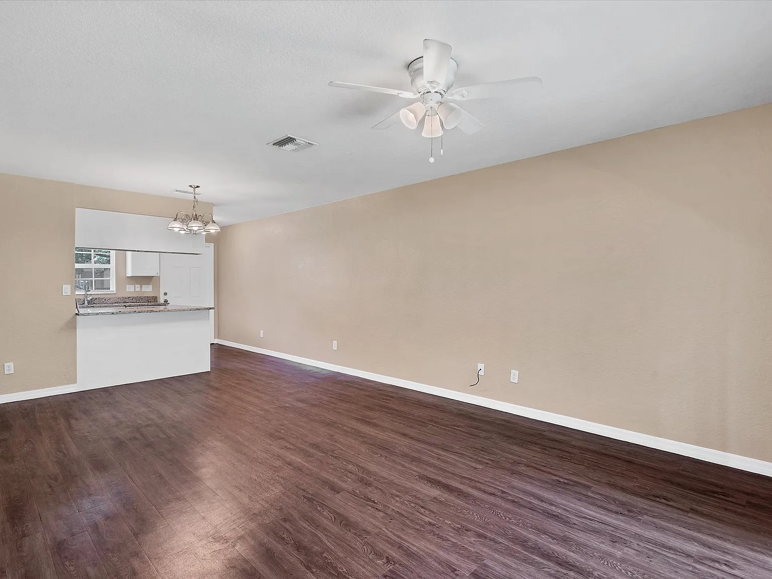 5257 Leeds Road - 1 — Photo 3