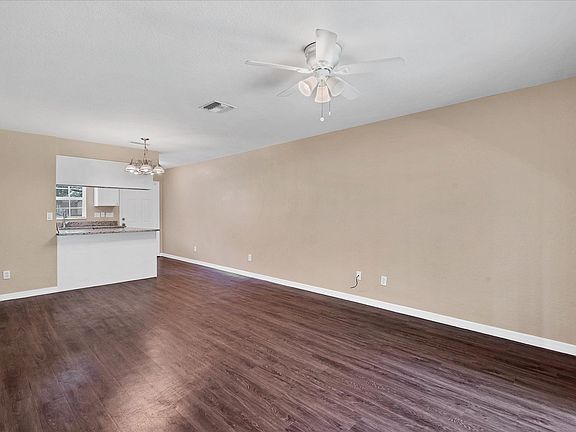 5th image of 5257 Leeds Rd #1