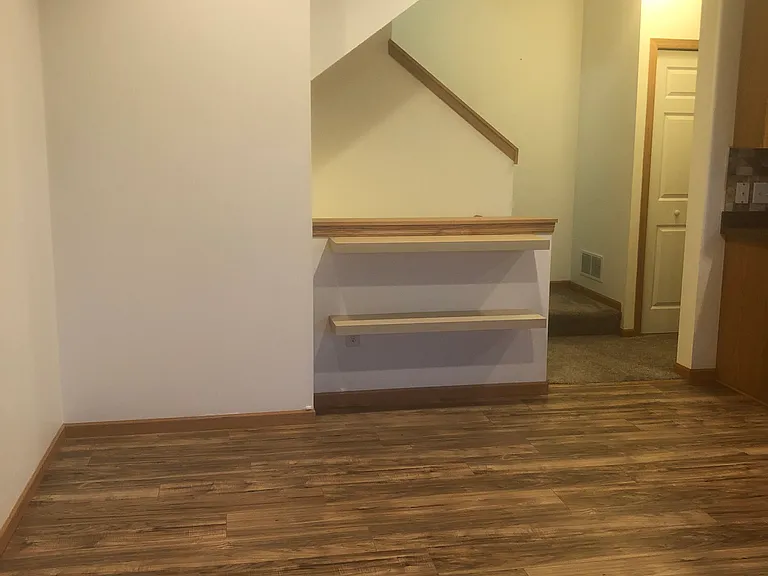 Dining room off kitchen