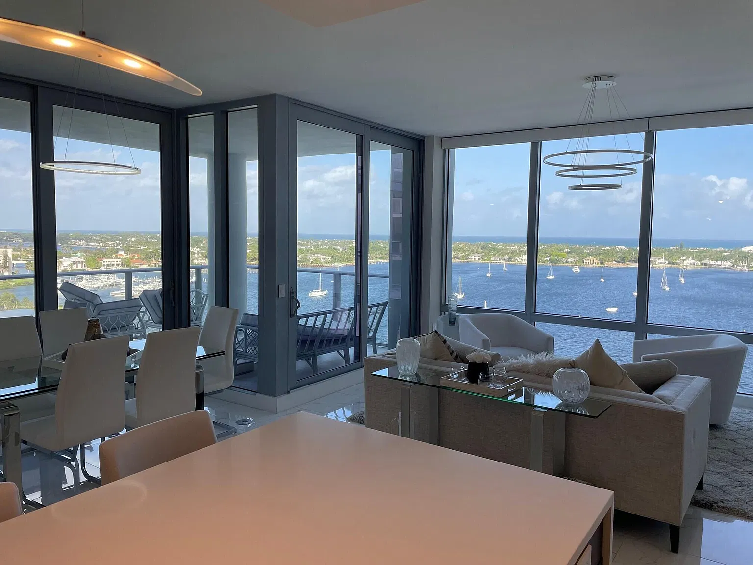 1 Water Club Way — Photo 3