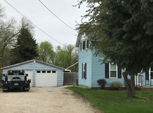 918 S Commercial Ave, Eagle Grove, IA 50533
