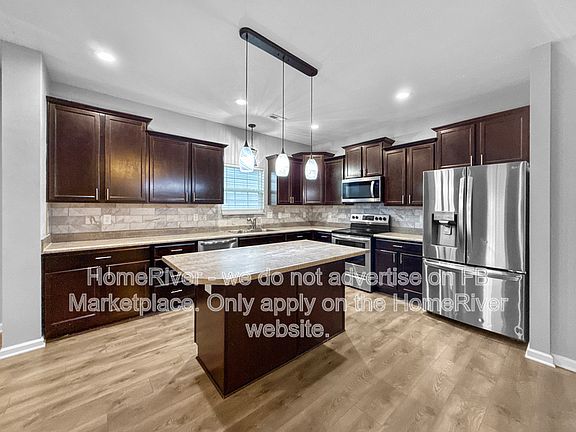 4th image of 771 Bobtail Dr