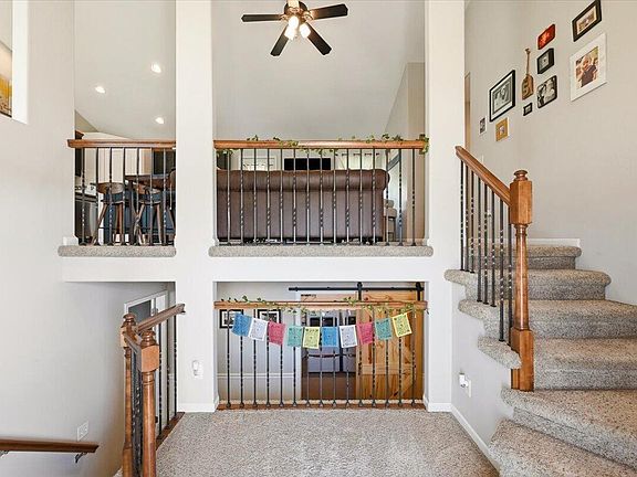 3rd image of 4822 Spring Cir