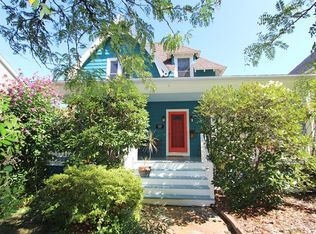 160 Pearl St, Holyoke, MA 01040