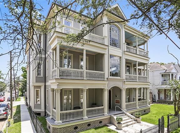2nd image of 1221 Napoleon Ave #1221