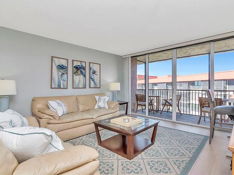 17580 Gulf Blvd #403 — Photo 15
