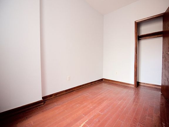5th image of 58 Kenmare St #15A