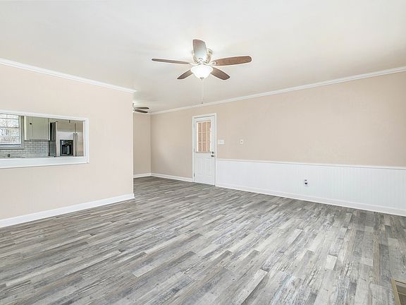 5th image of 138 Hinton St