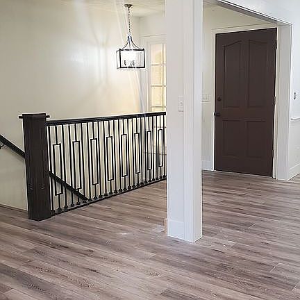 5th image of 2735 Homestead Ln