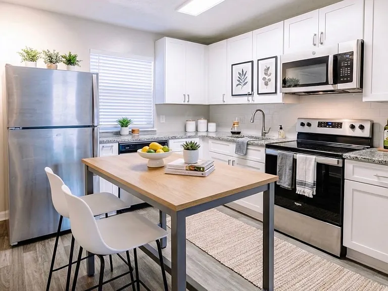 Westside Court | Modern Living in the Heart of Westside — Photo 62