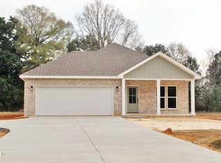 210 Marshall Smith Rd, Lucedale, MS 39452