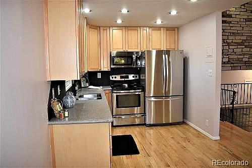 5th image of 12820 Willow Ln APT 22