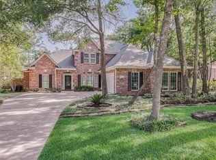 122 W Shadowpoint Cir, Spring, TX 77381