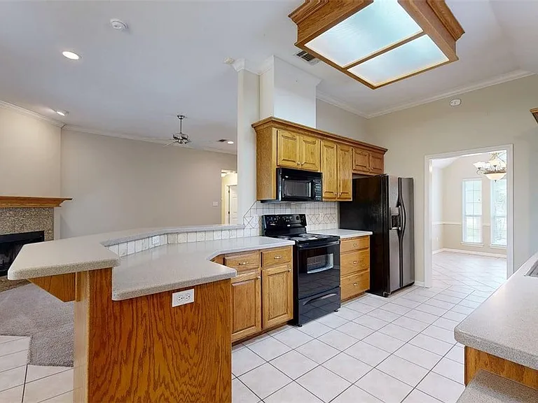 2350 Kendal Green Cir — Photo 10