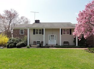 505 Saint Johns Cir, Phoenixville, PA 19460