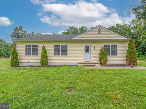 1530 N Orchard Rd, Vineland, NJ 08360