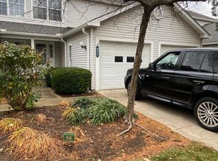 837 Overlook Ridge Dr, Cleveland, OH 44109