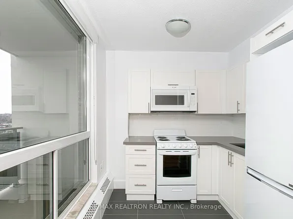 666 Spadina Ave, Toronto, ON