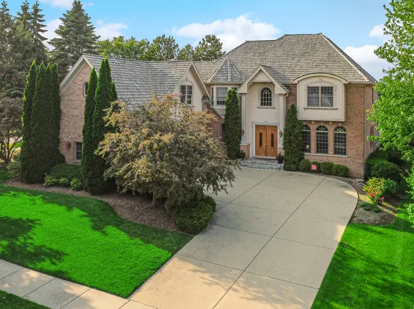1654 Pebble Beach Way, Vernon Hills, IL 60061