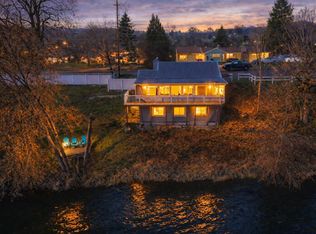 26960 Highway 62, Trail, OR 97541