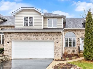 5020 Vernon Park Pl, Lisle, IL 60532