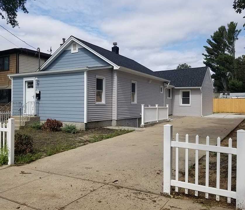 1st image of 707 Broadway