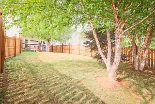 15523 Troubadour Ln — Photo 12