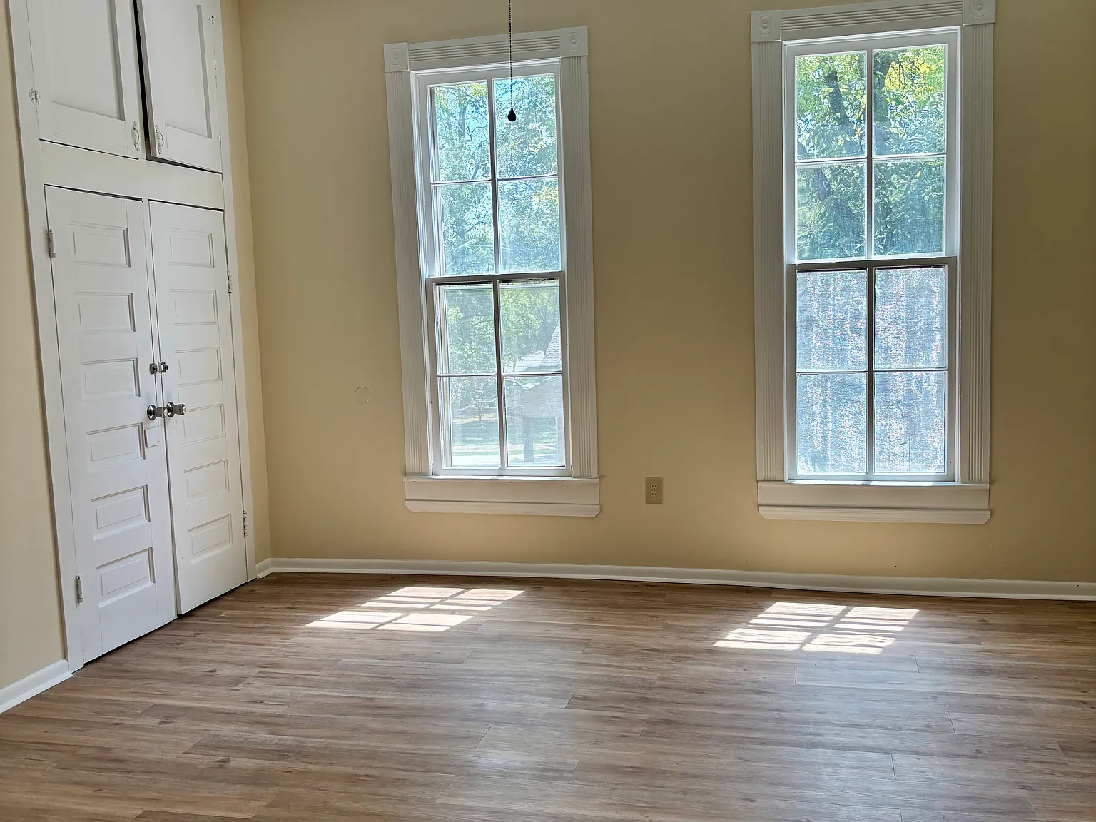 Studio, 550 sqft, $575 — Photo 2