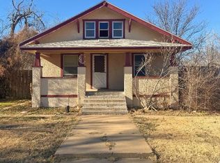 1605 N Main St, Garden City, KS 67846