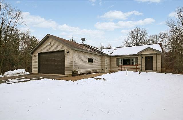 1st image of 280 326th Ln NW