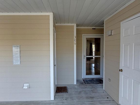 4th image of 3350 Club Villa Dr SE Unit 306