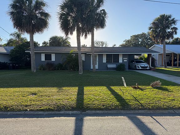 2nd image of 425 Arricola Ave